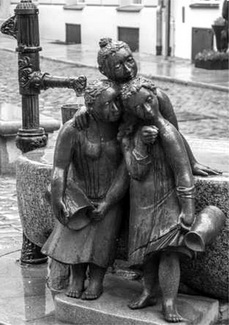 Mägdebrunnen Stralsund_resize.jpg